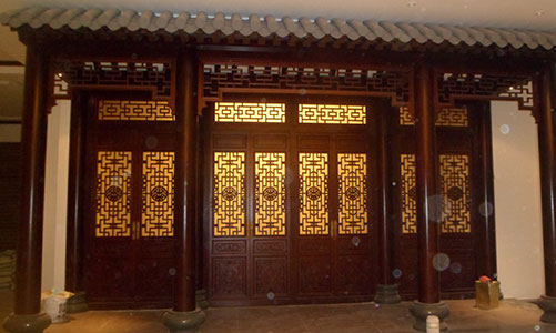 靖州传统仿古门窗浮雕技术制作方法